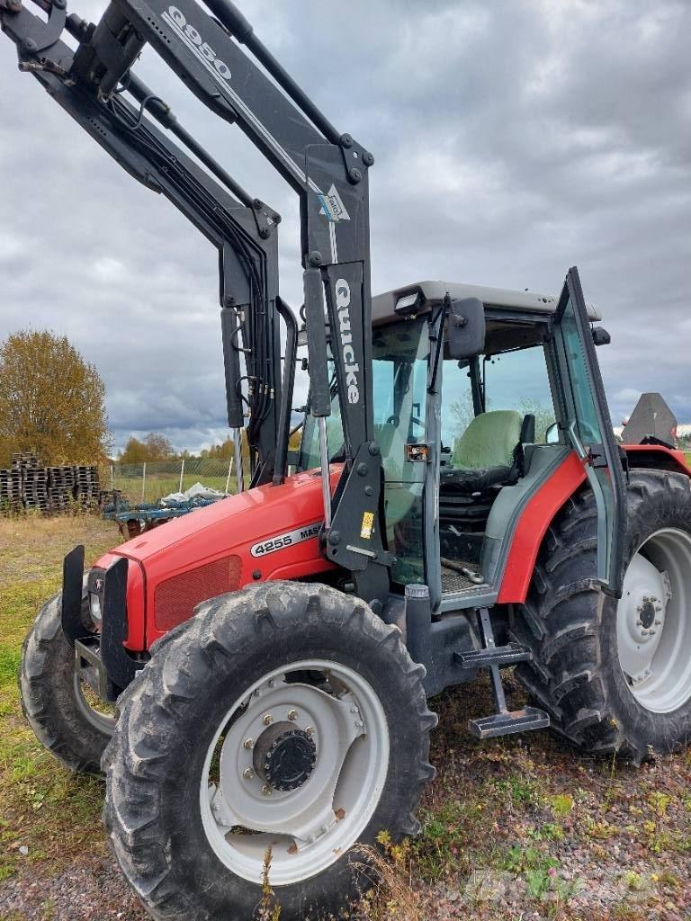 Massey Ferguson 4255 Трактори