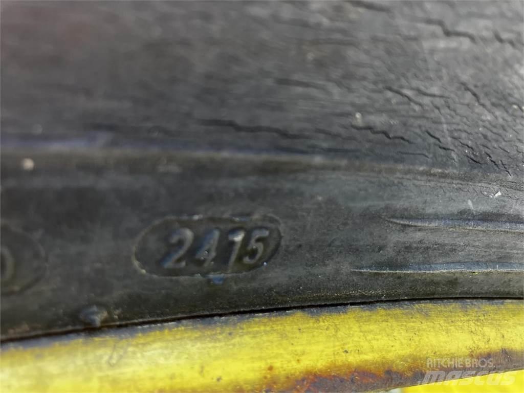 Petlas 520/85R46 Колелета/Гуми