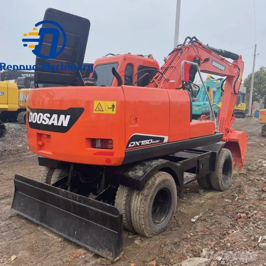 Doosan DX150W-7 Колесни екскаватори