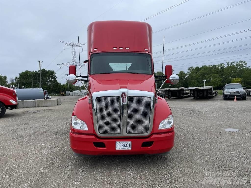Kenworth T 680 Влекачи