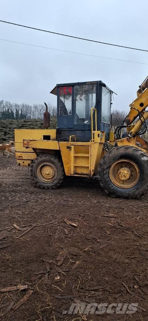 UN Forklift 45.2 Горски събирачи
