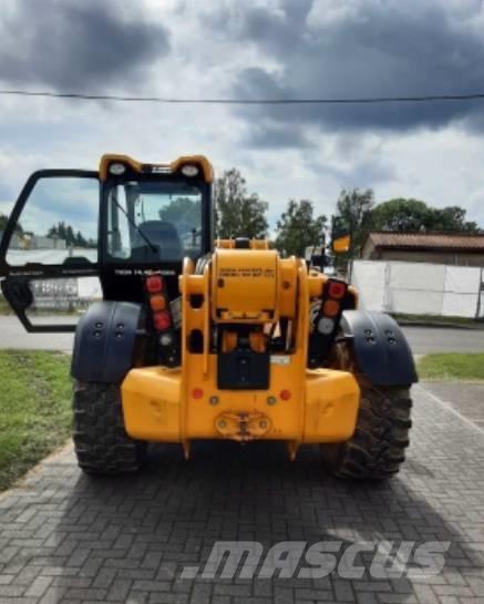 JCB 540-140 Телескопични товарачи