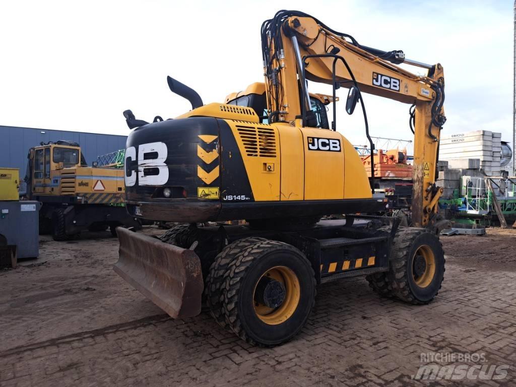 JCB JS 145 W Колесни екскаватори