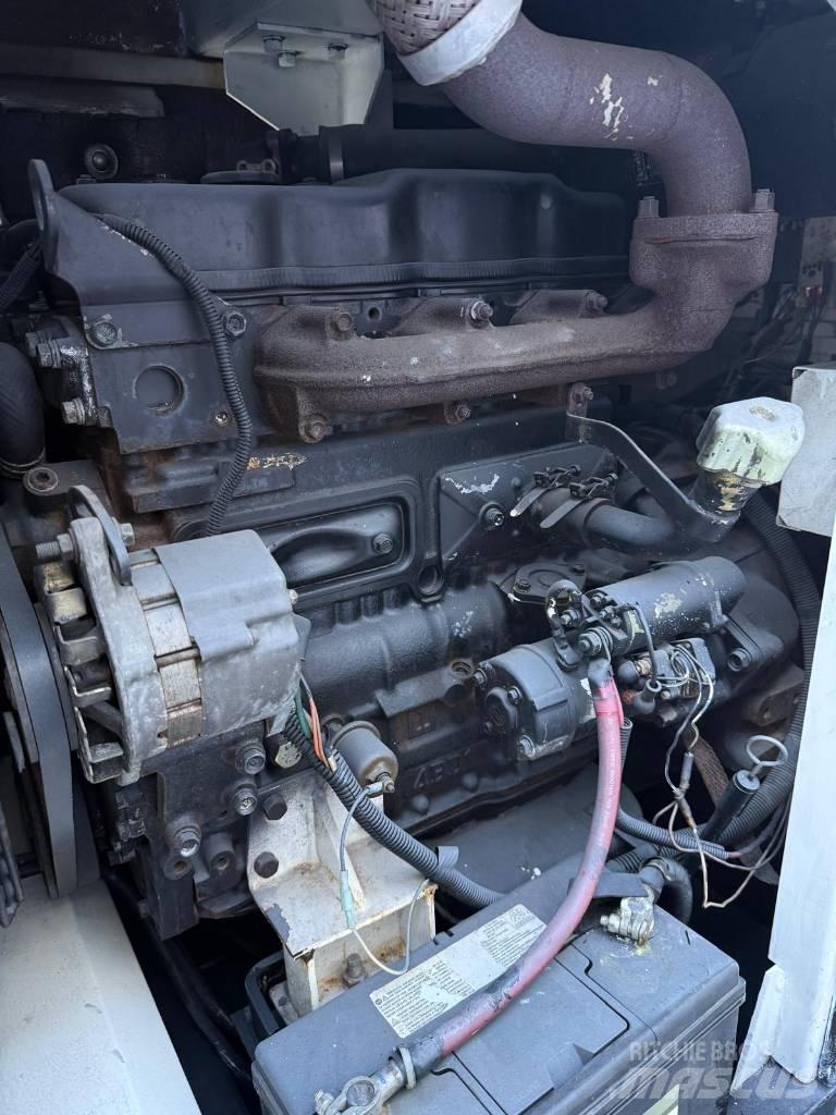MultiQuip DCA 45 Дизелови генератори

