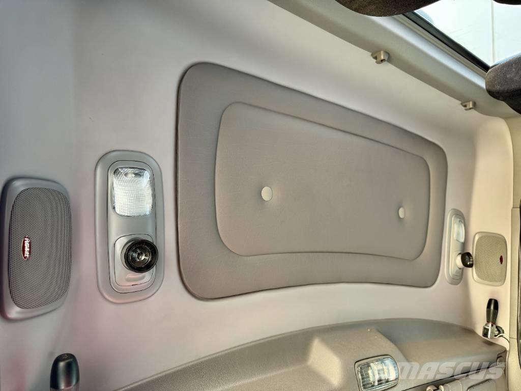 Peterbilt 389 Влекачи