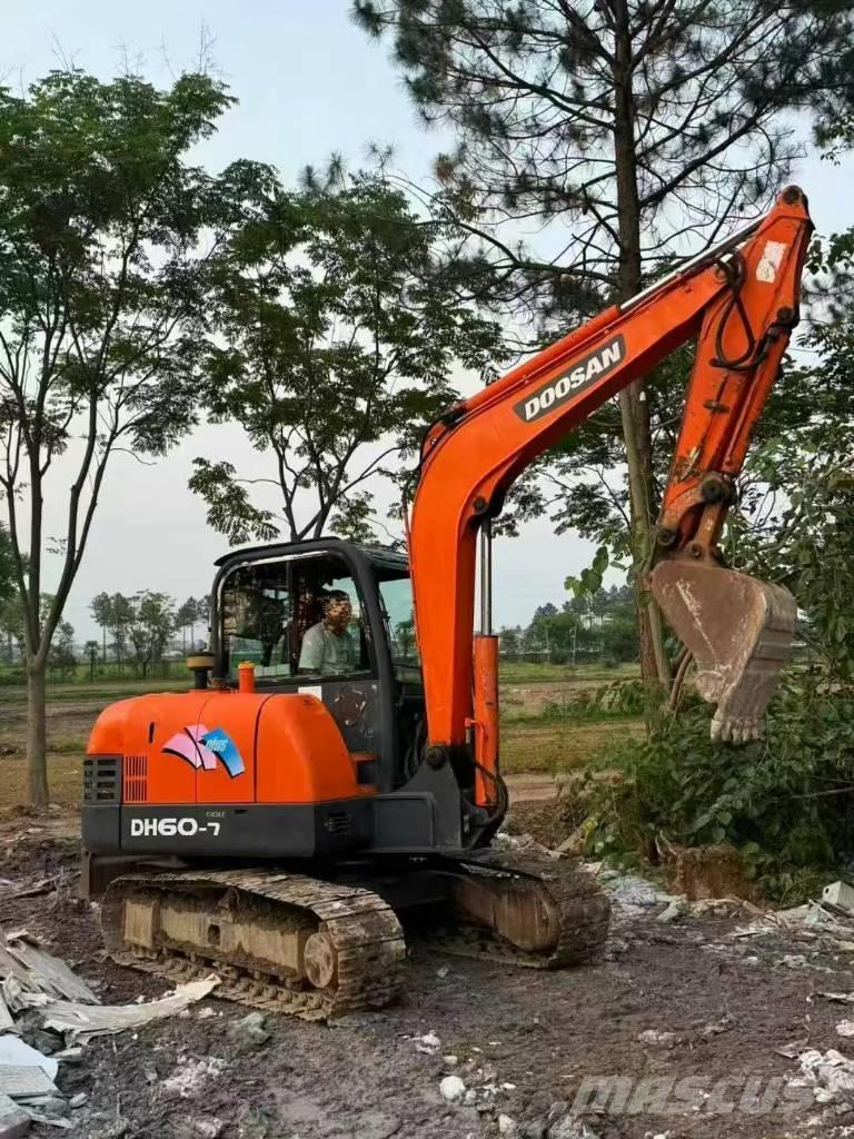 Doosan DH 60 Мини екскаватори < 7 т