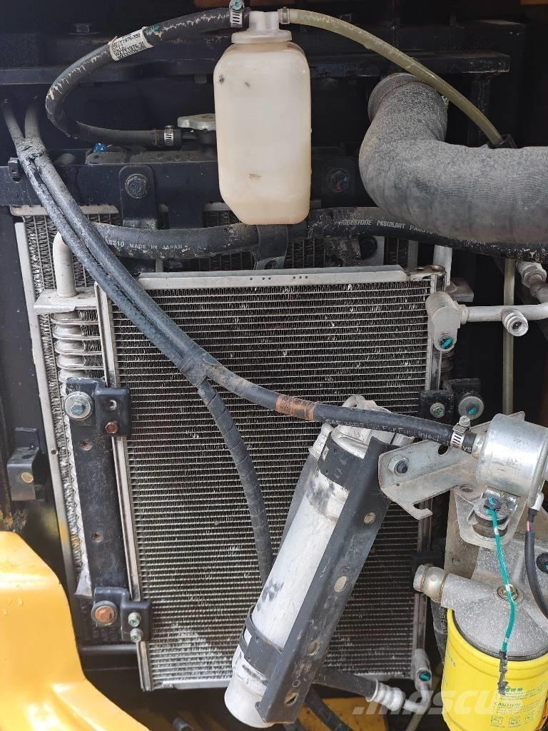 CAT 303.5E Мини екскаватори < 7 т