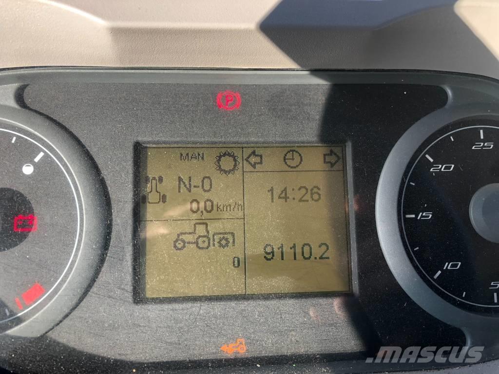 McCormick X 7.660 Трактори