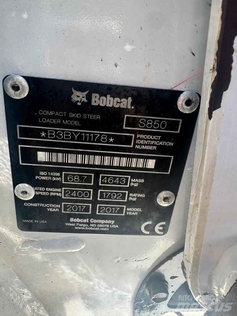 Bobcat S 850 Мини товарачи
