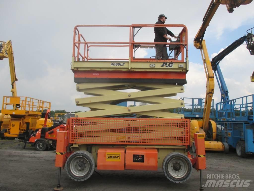 JLG 4069 LE Ножични работни платформи