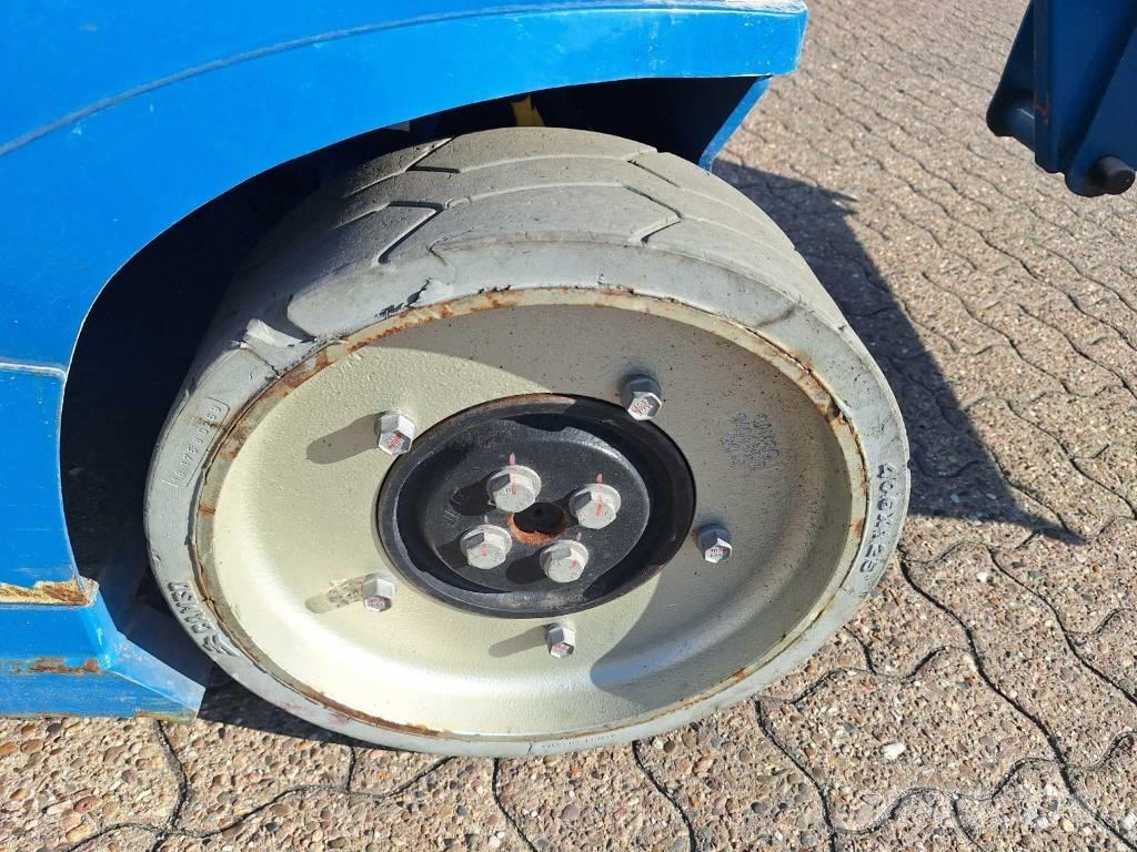 JLG Toucan 10 E-L Други вишки и платформи