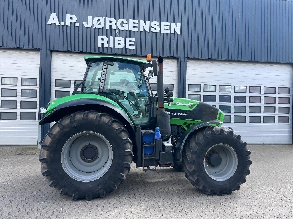 Deutz-Fahr 7250 Трактори