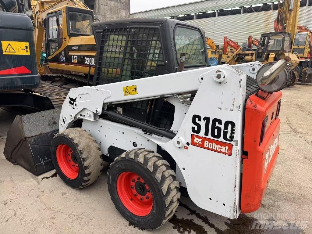 Bobcat S 160 Мини товарачи
