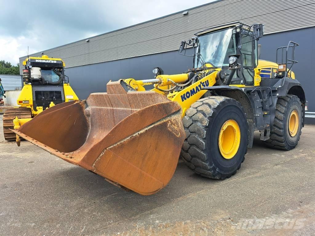 Komatsu WA475-10E0 Колесни товарачи