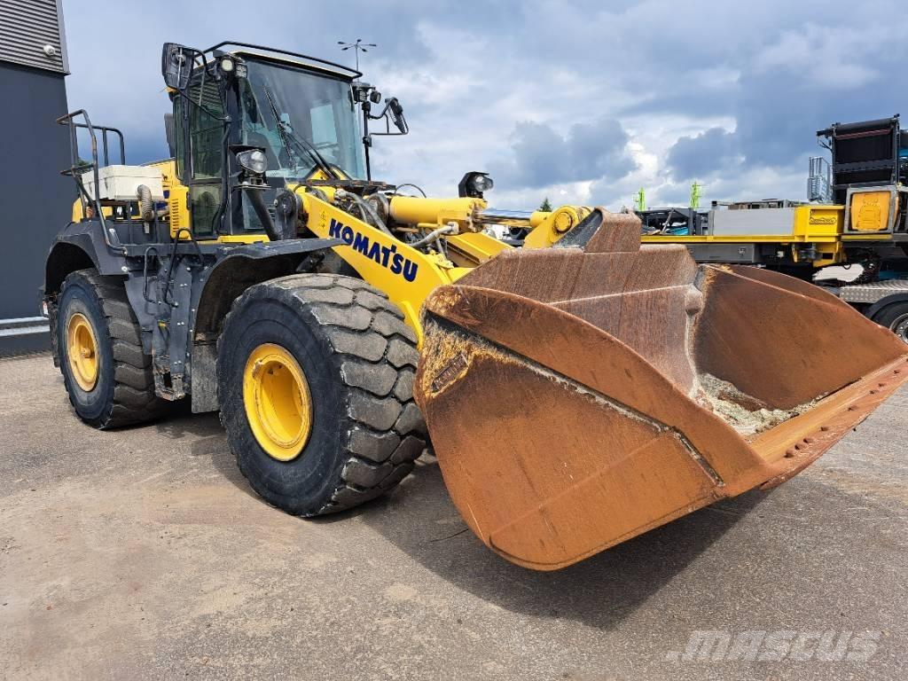 Komatsu WA475-10E0 Колесни товарачи