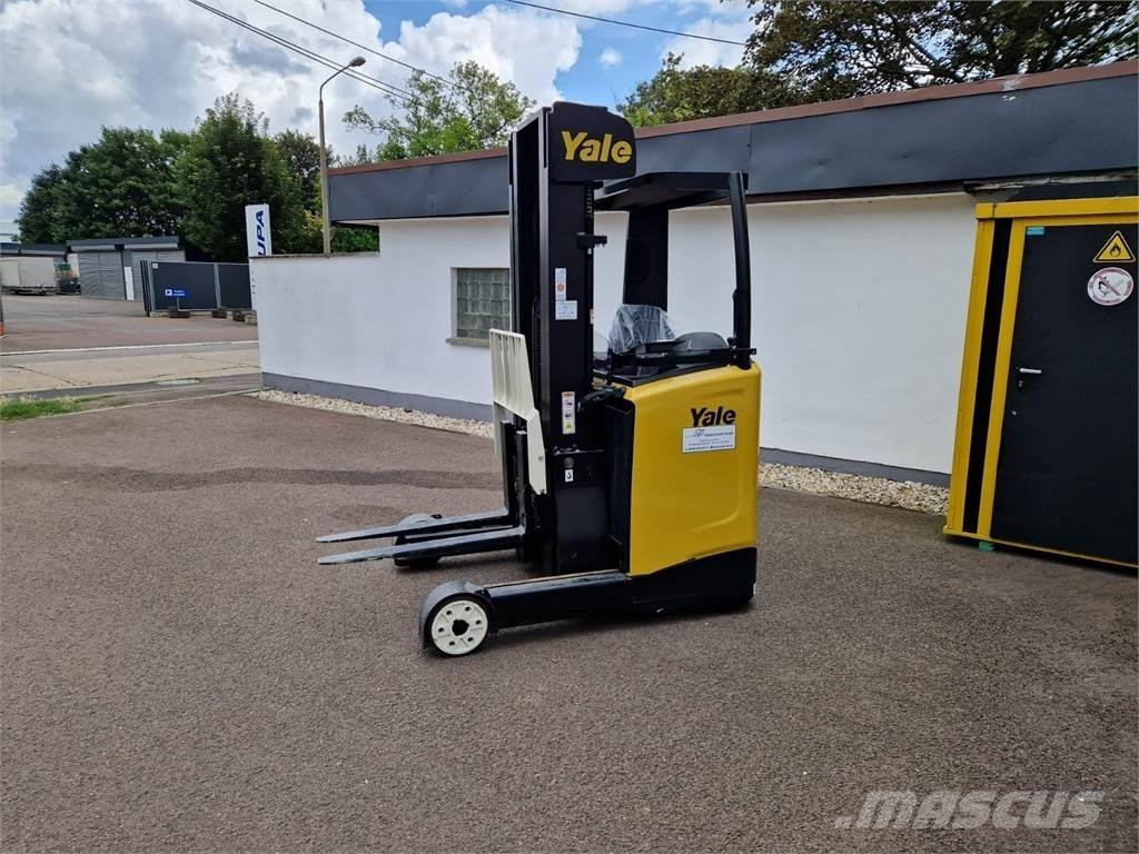 Yale MR14 Ретрак/ Високоповдигач с изместване на вилката напред