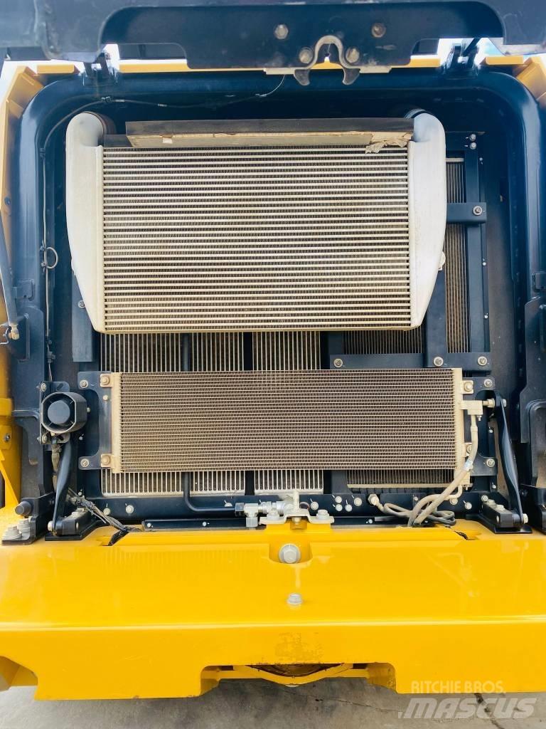 CAT 966gc Колесни товарачи