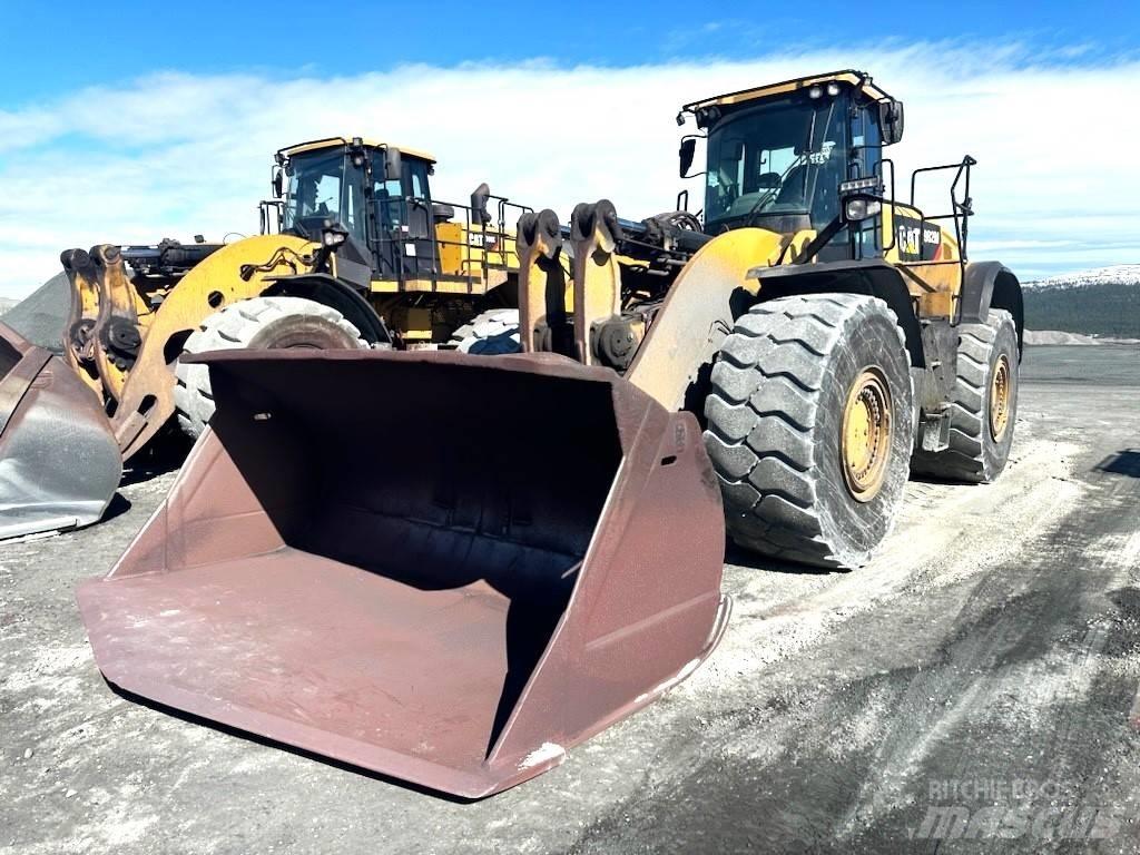 CAT 982 M Колесни товарачи