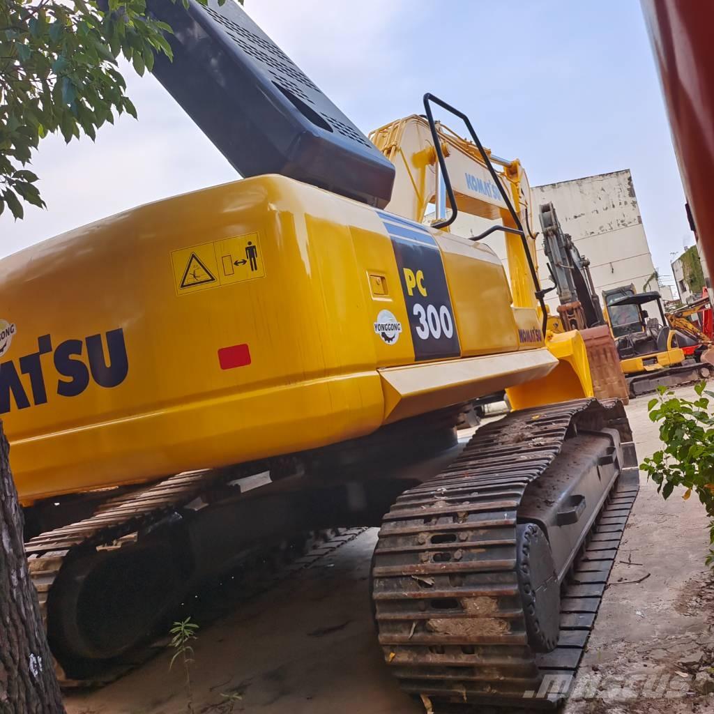 Komatsu PC 300 Верижен екскаватор