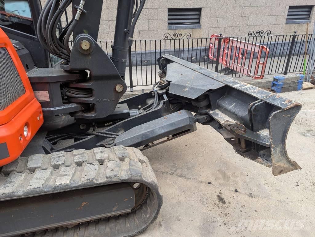 Eurocomach ES 95TR4 Средни екскаватори 7т - 12т