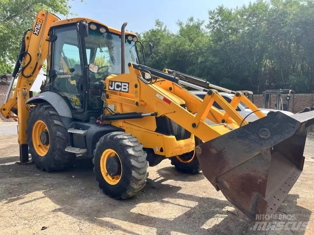 JCB 3 CX Товарач със заден ексватор
