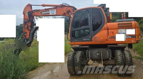 Doosan DX 140 W Колесни екскаватори