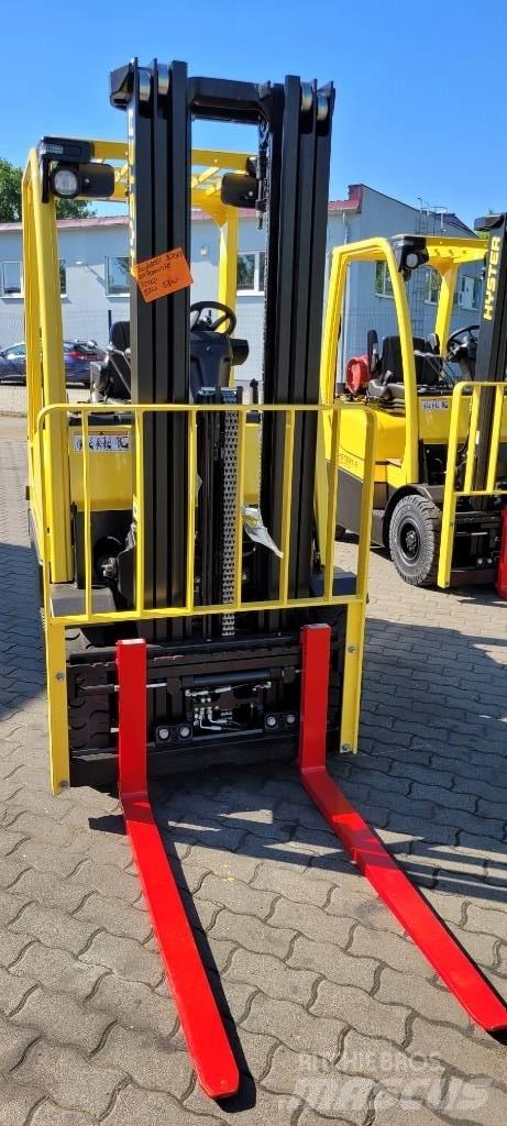 Hyster H 1.6 FT Камиони с АГУ