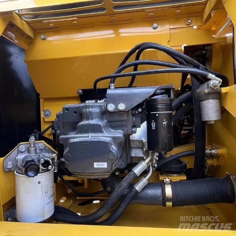 Komatsu PC 220 Верижен екскаватор