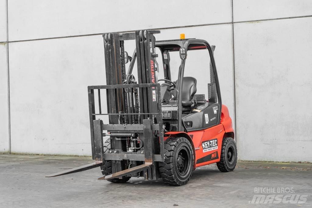 Manitou MI 30 D Дизелови камиони