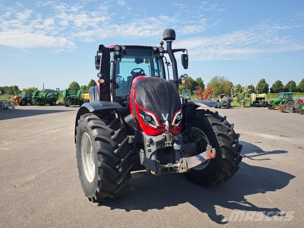 Valtra T 175 E Трактори