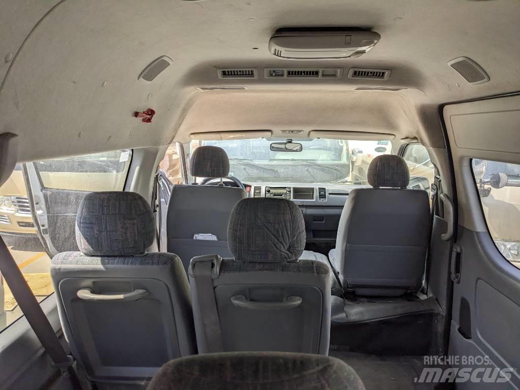 Toyota Hiace Междуградски автобуси