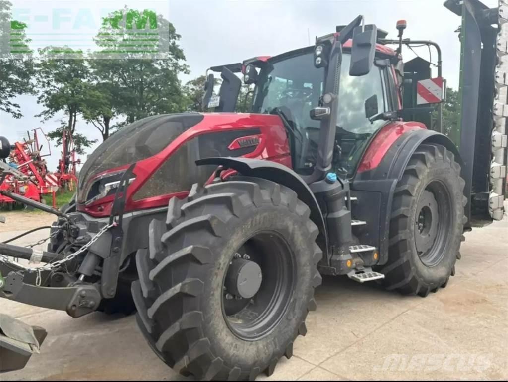 Valtra q265 Трактори