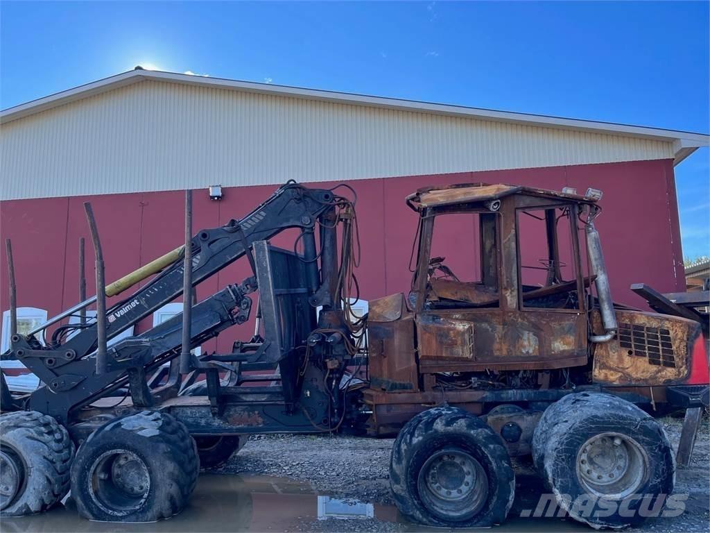 Komatsu 840TX Форуардери