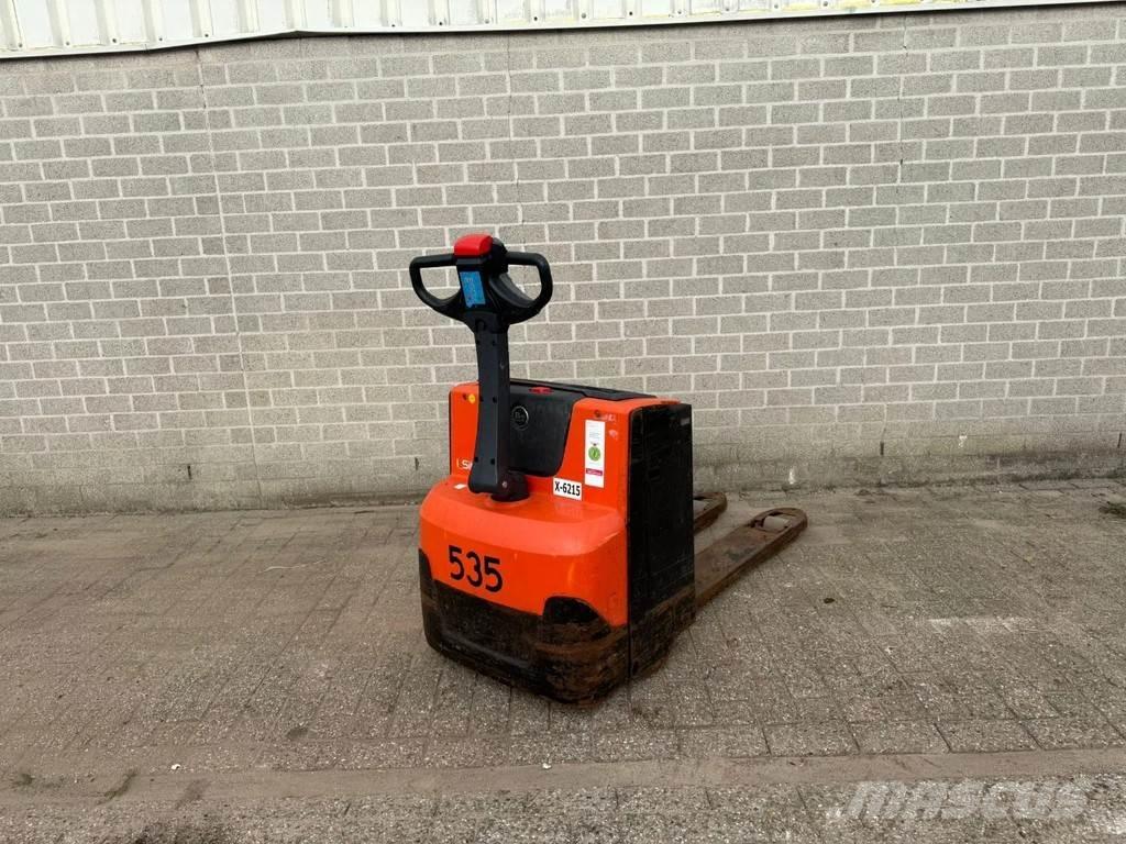 BT SWE200D Колички високоповдигачи с теглич