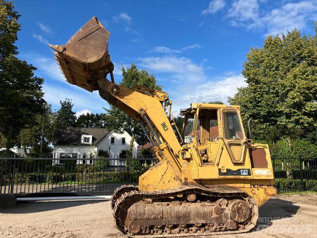 CAT 963 Верижен товарач
