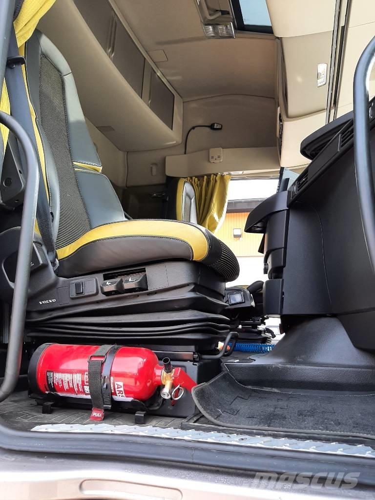 Volvo FH 16 За превоз на дървени трупи