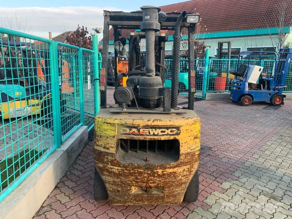 Daewoo D30S-3 V-3523 Дизелови камиони