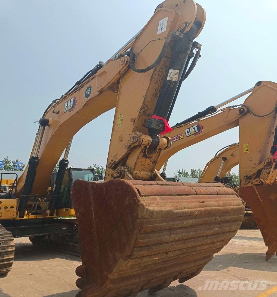 CAT 374 Верижен екскаватор