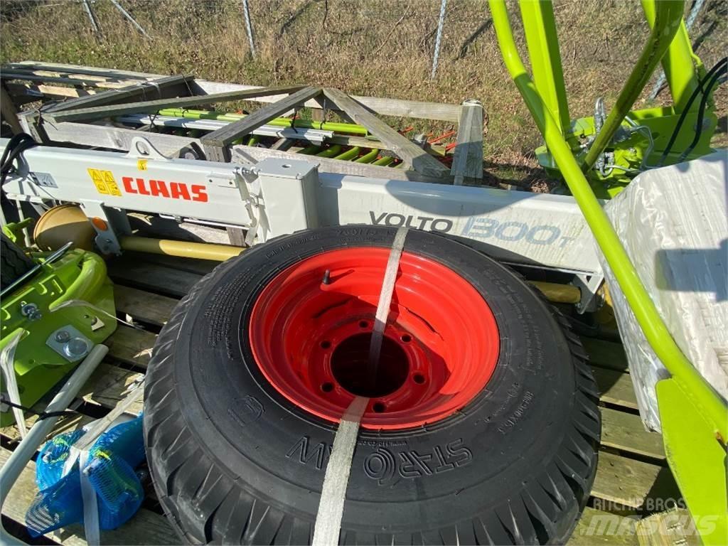 CLAAS VOLTO 1300 T Гребла и сенообръщачки