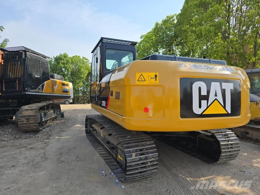 CAT 320D2 Верижен екскаватор