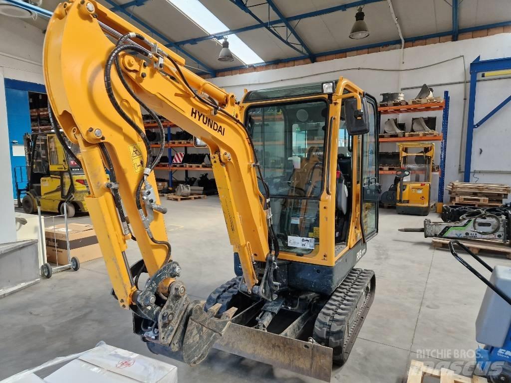 Hyundai R18-9AK Мини екскаватори < 7 т