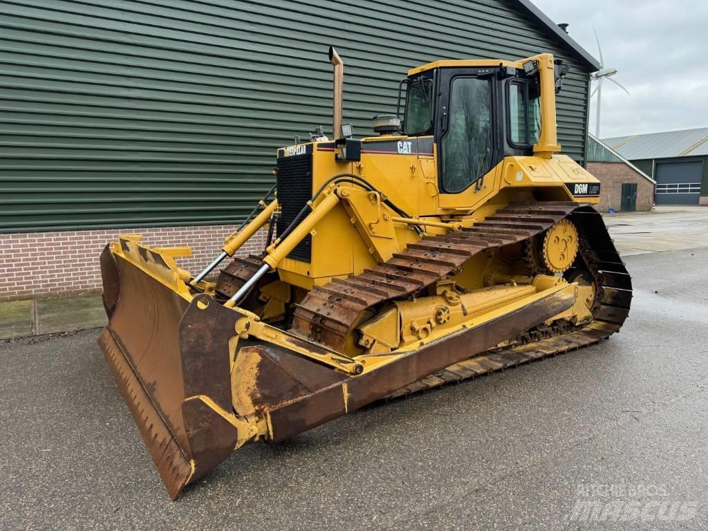 CAT D 6 M LGP Верижни булдозери
