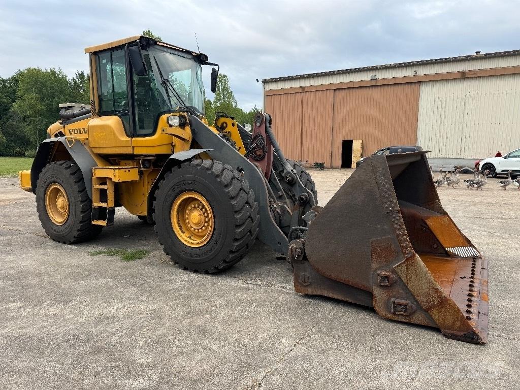 Volvo L 70 F Колесни товарачи