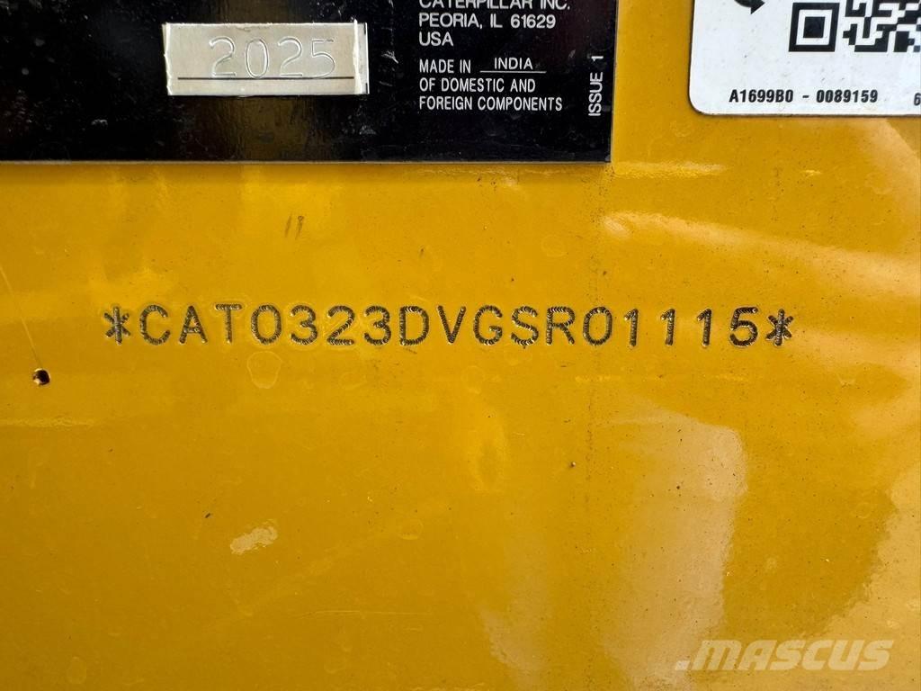 CAT 323D3 Верижен екскаватор