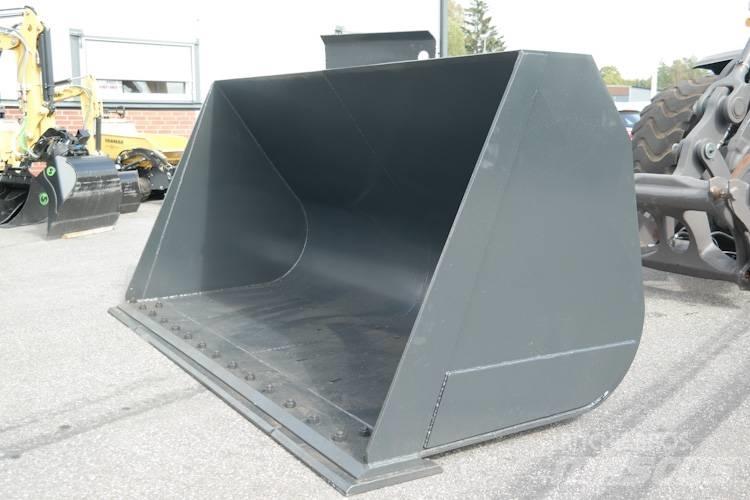  Raukoda 4,5 Kubik Колесни товарачи