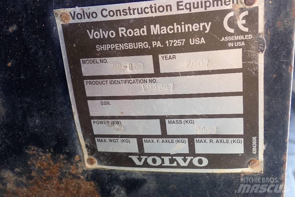 Volvo SD 25 D Еднобарабанни ролки
