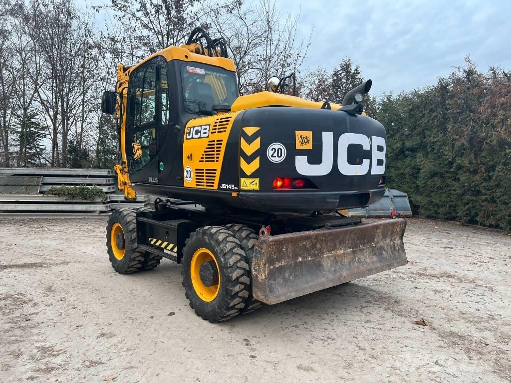 JCB JS 145 W+ TT4i Колесни екскаватори