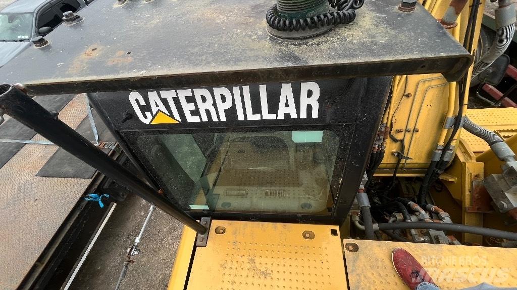 CAT 324 D L Верижен екскаватор