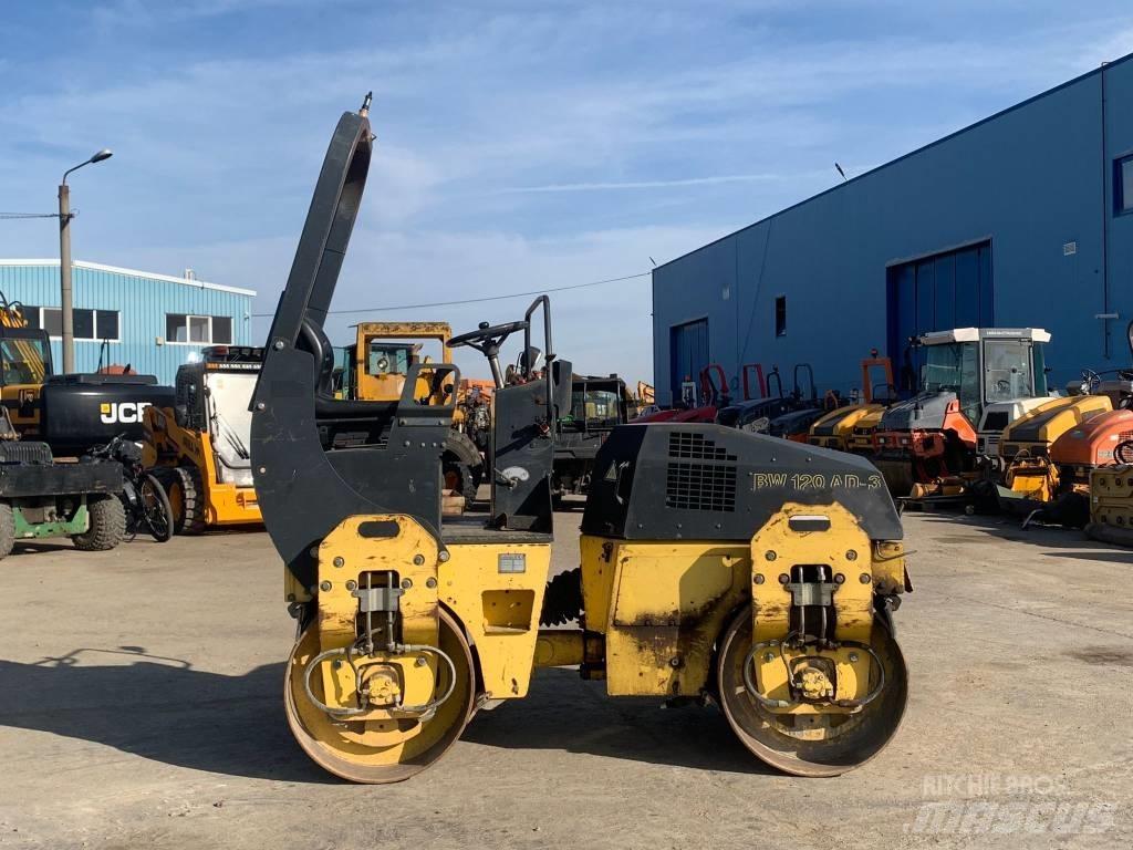 Bomag BW 120 AD-3 Двойни барабанни ролки
