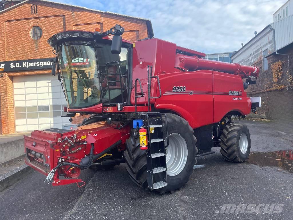 Case IH 9250 Комбайни